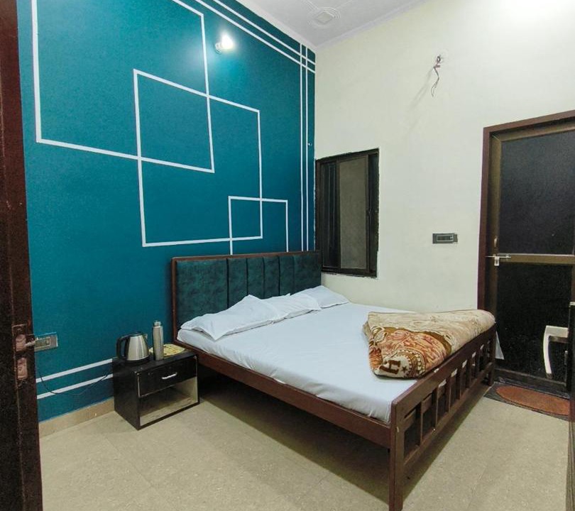 Photo of Bedroom in Khatu