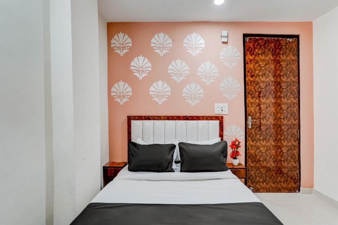 Photo of Bedroom in Sector 27