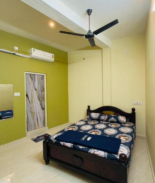 Photo of Bedroom in Pondicherry Beach