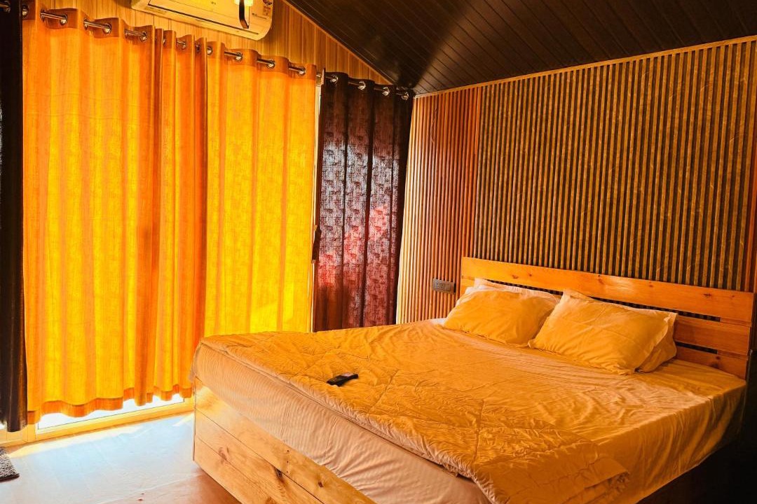 Photo of Bedroom in Thakursai