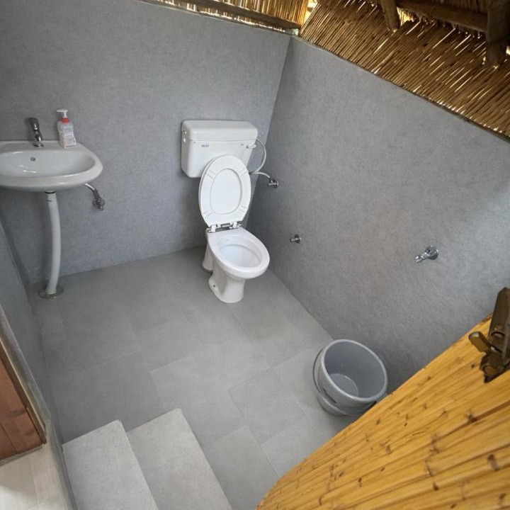 Photo of Bathroom in Dera Gopipur