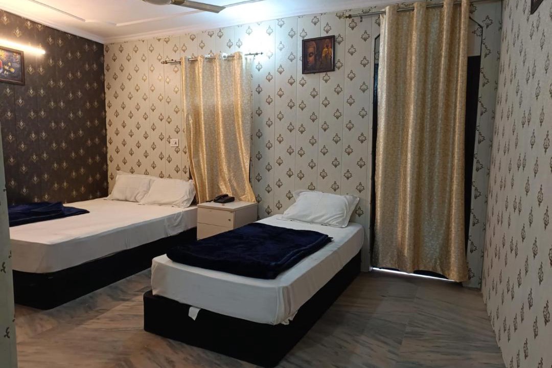 Photo of Bedroom in Nizamuddin East