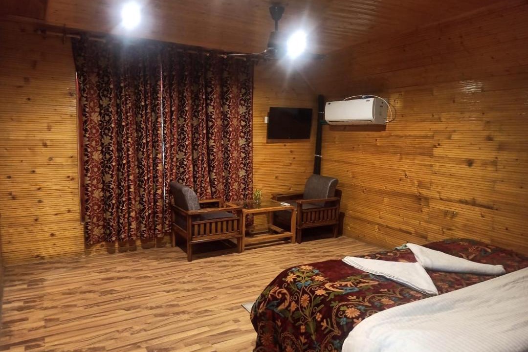 Photo of Bedroom in Srechan