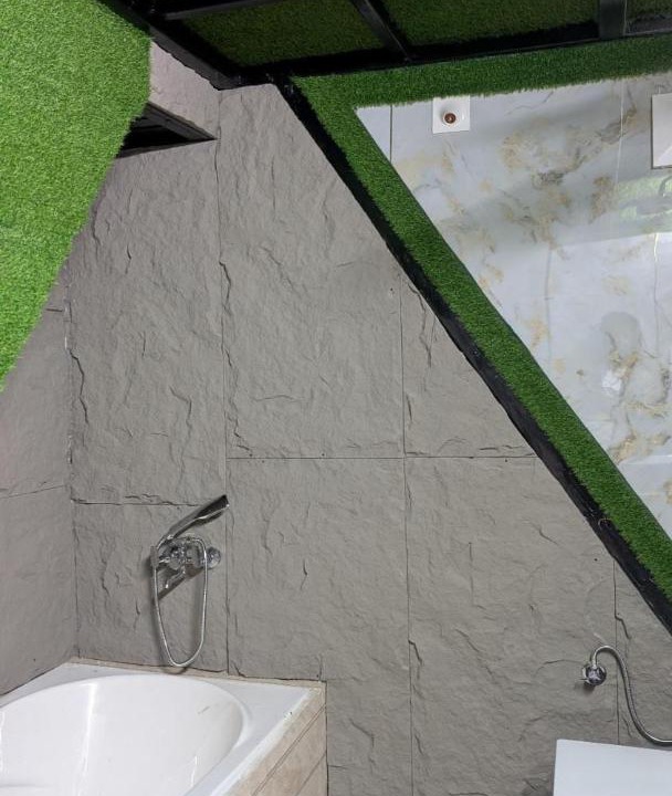Photo of Bathroom in Kasol
