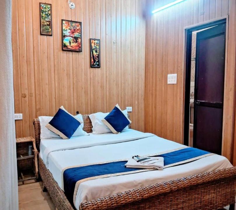 Photo of Bedroom in Tapovan