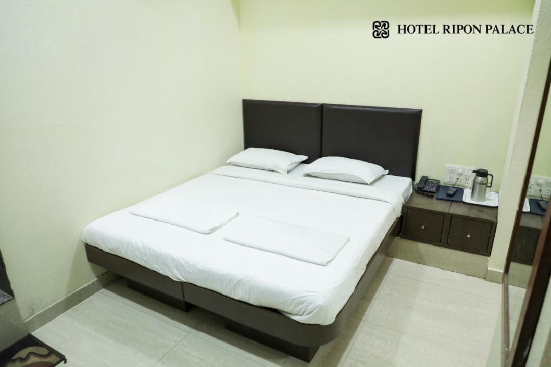 Photo of Bedroom in Kamathipura
