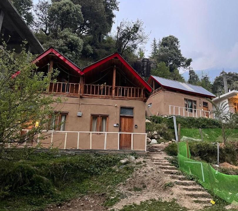 Photo of Others in Jibhi