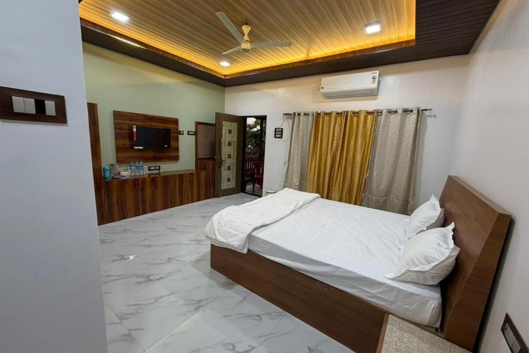 Photo of Bedroom in Ratnagiri