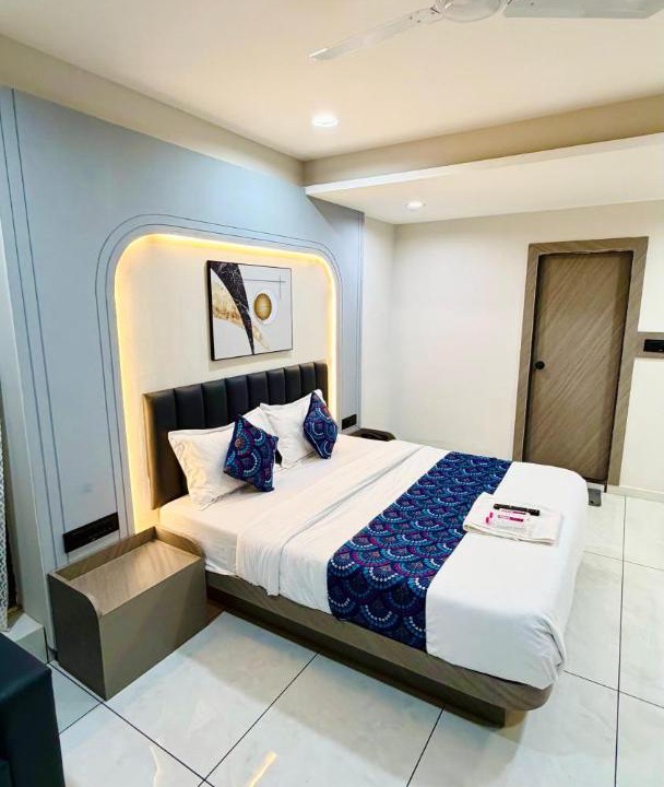 Photo of Bedroom in Navrangpura