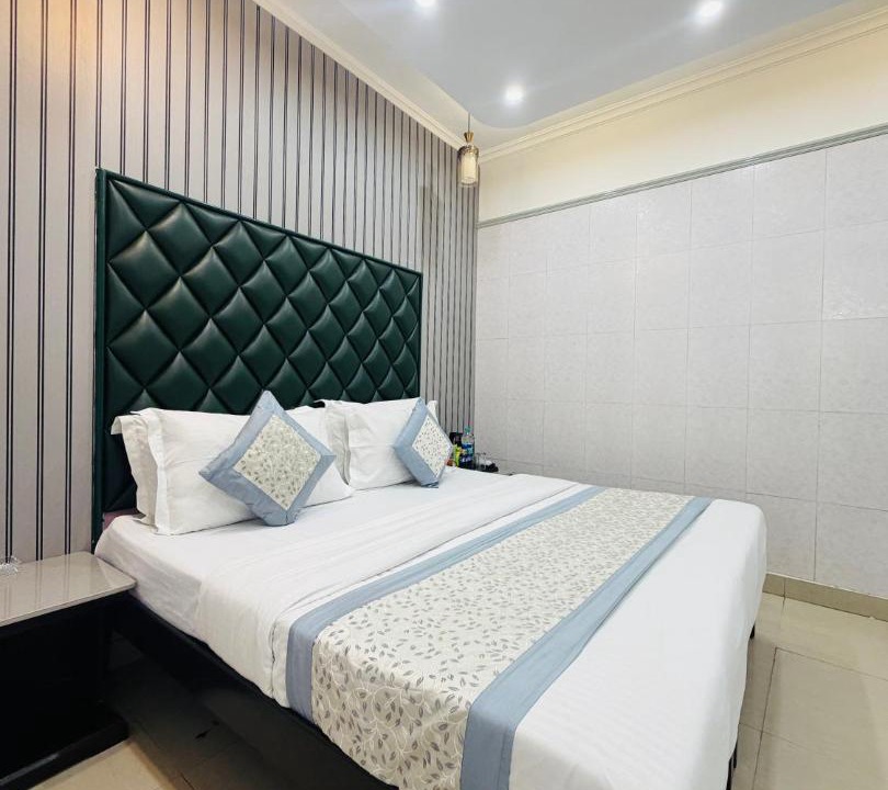 Photo of Bedroom in Jangpura