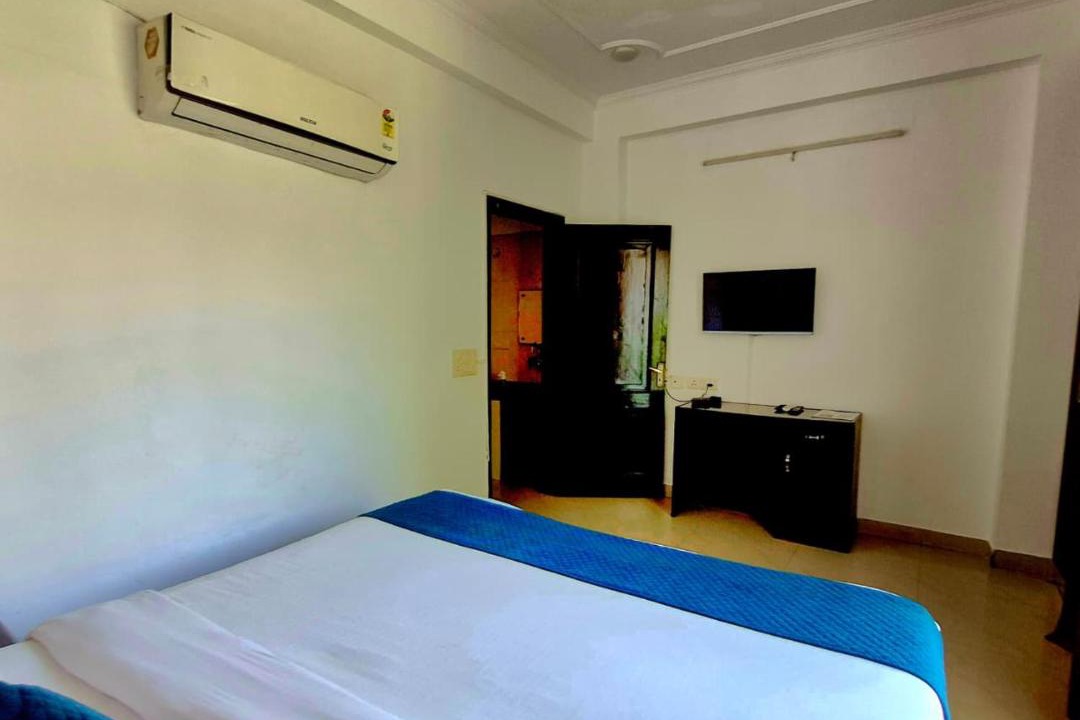 Photo of Bedroom in South City I