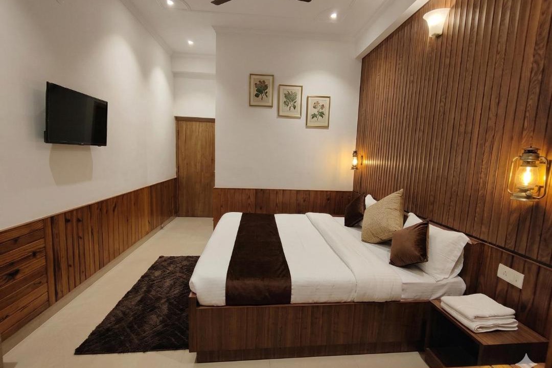 Photo of Bedroom in Bhimtal