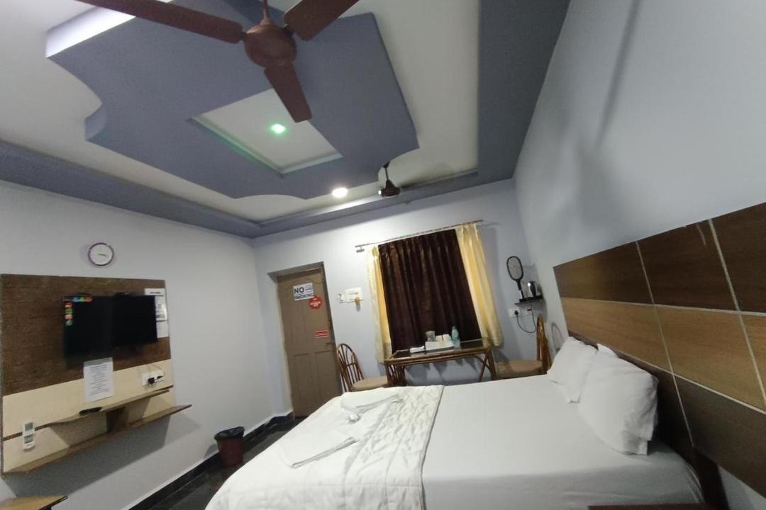 Photo of Bedroom in Mahabalipuram Beach