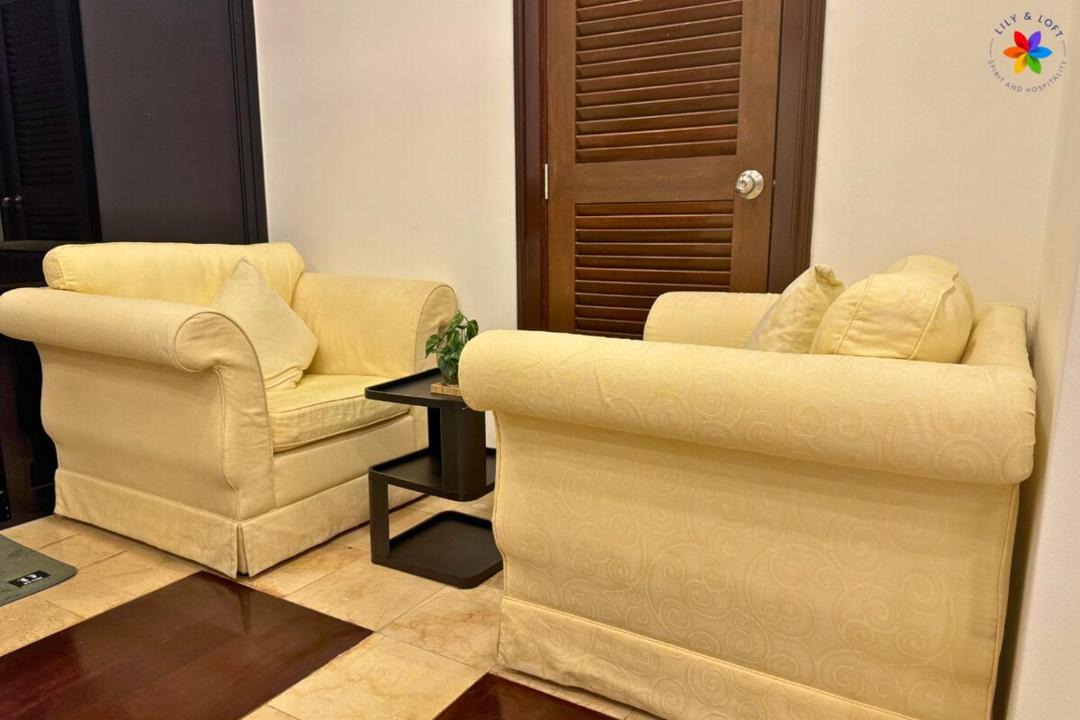 Photo of Livingroom in Country Heights