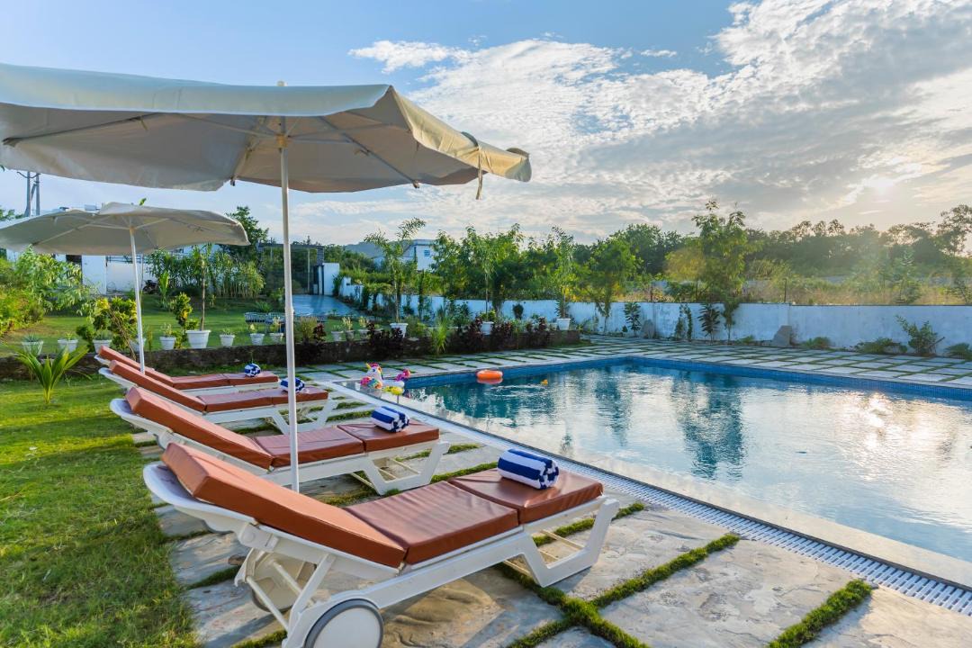 Photo of Others in Bedla