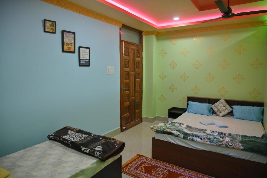 Photo of Bedroom in Sualkuchi