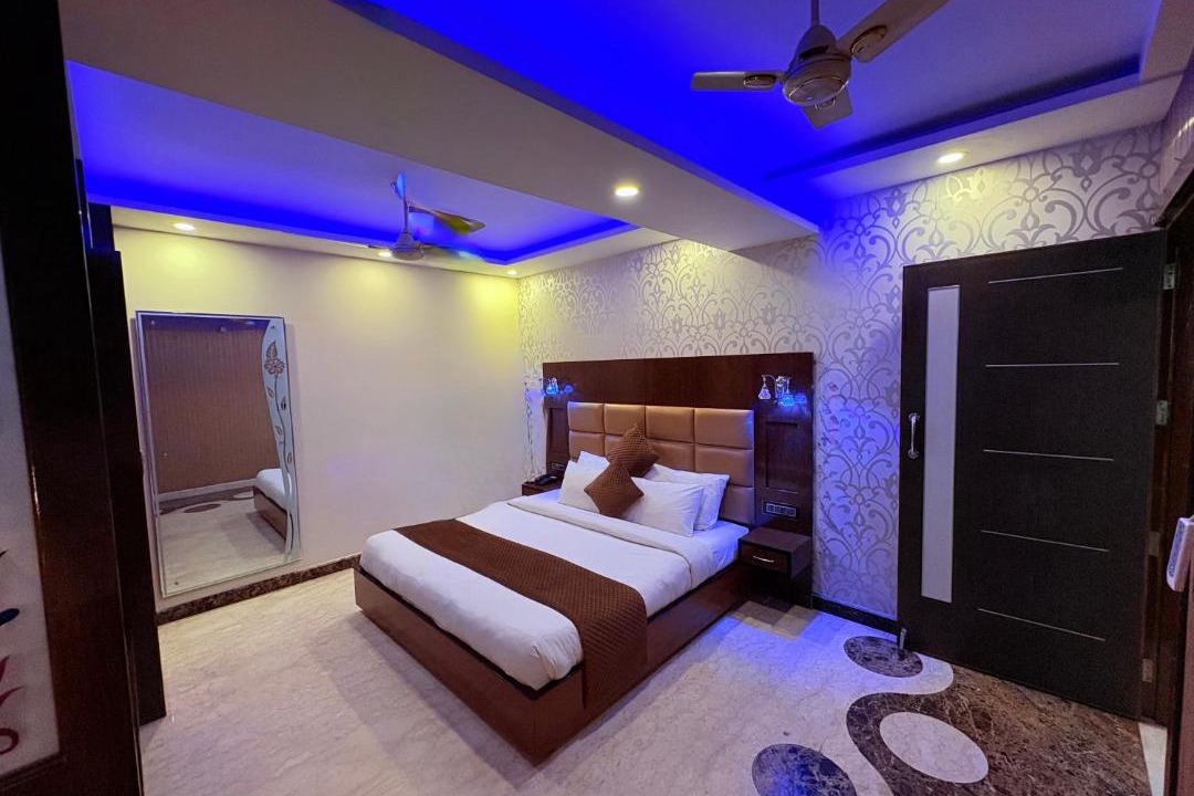 Photo of Bedroom in Mayapur