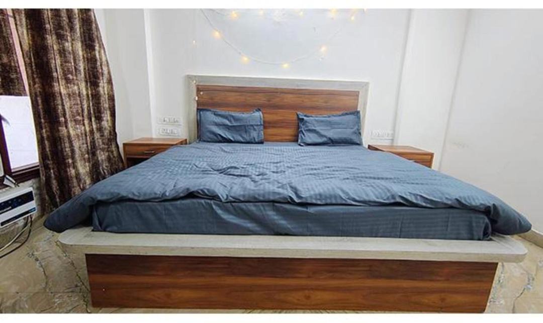 Photo of Bedroom in Sector 40