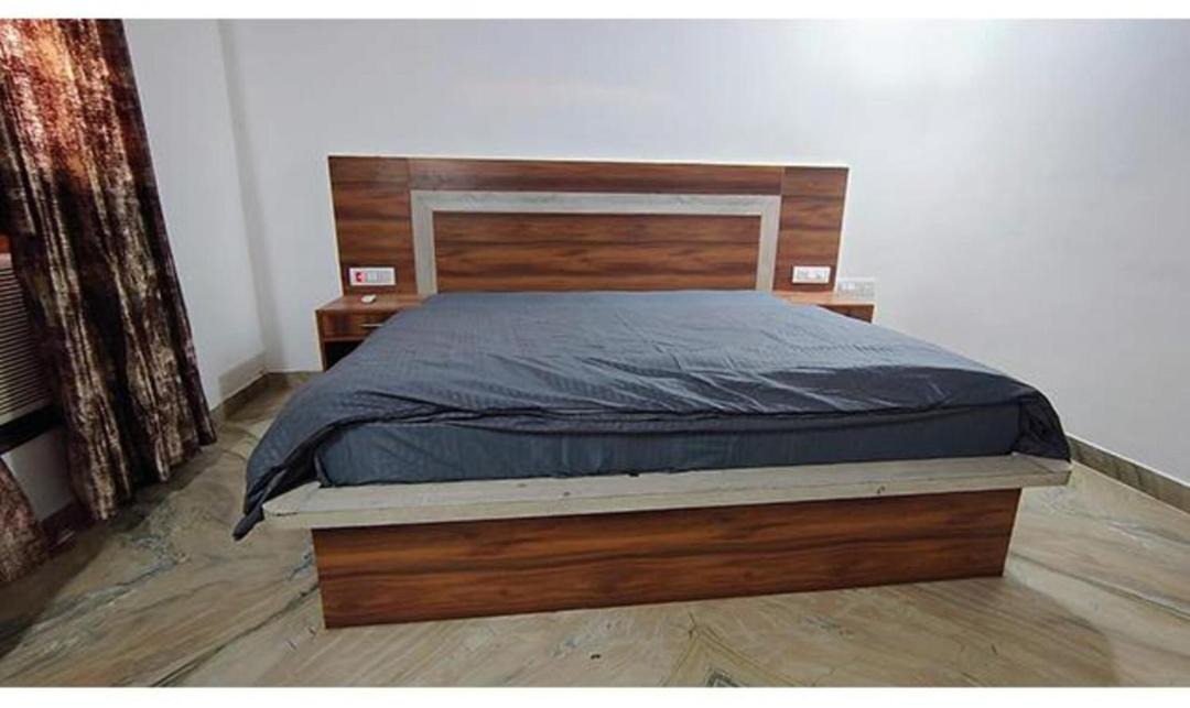 Photo of Bedroom in Sector 40
