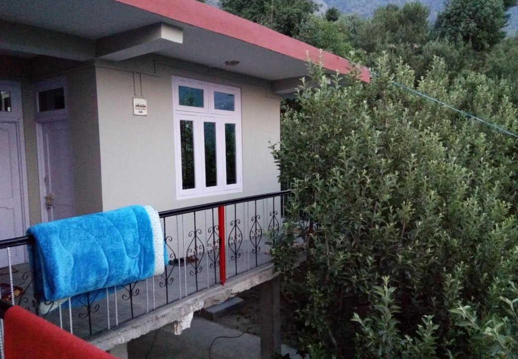 Photo of Others in Sarahan