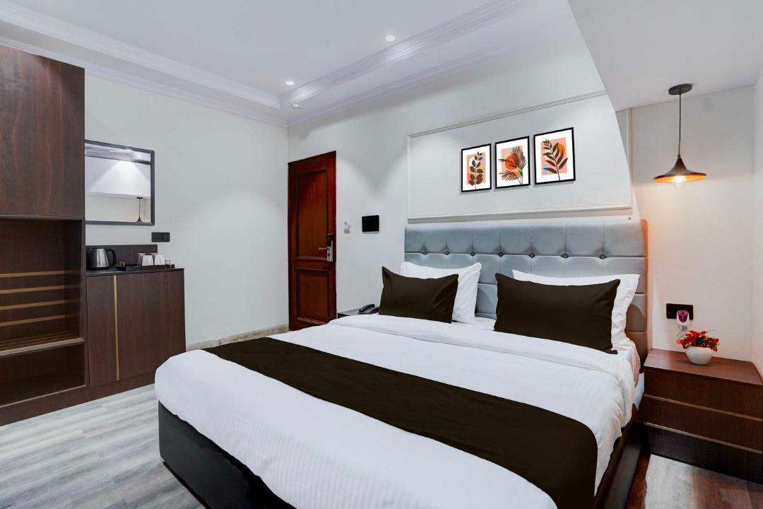 Photo of Bedroom in Karol Bagh