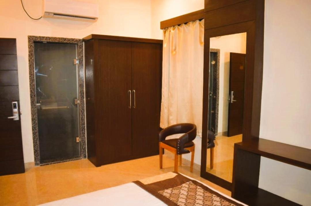 Photo of Others in Siwan