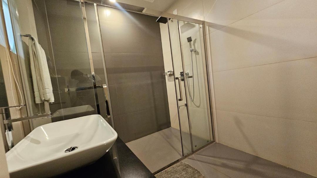 Photo of Bathroom in Todupulai