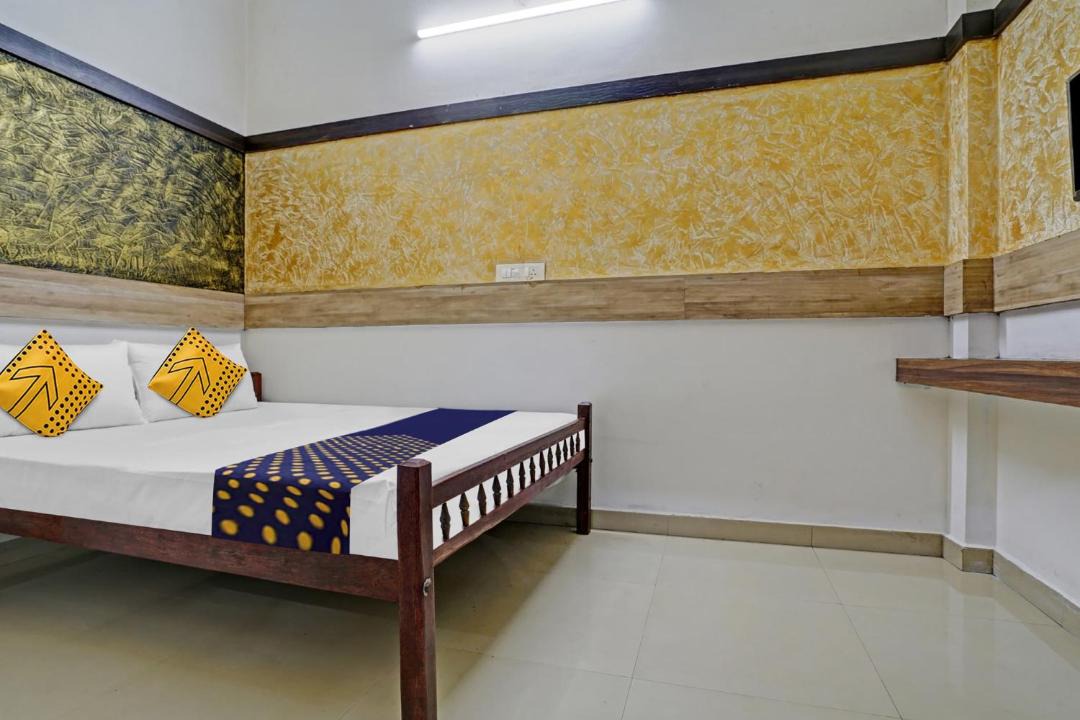 Photo of Bedroom in Edapalli