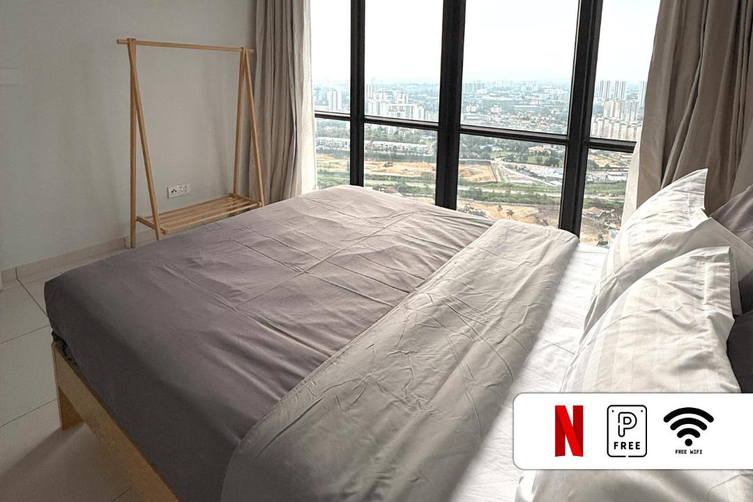 Photo of Bedroom in Taman Century