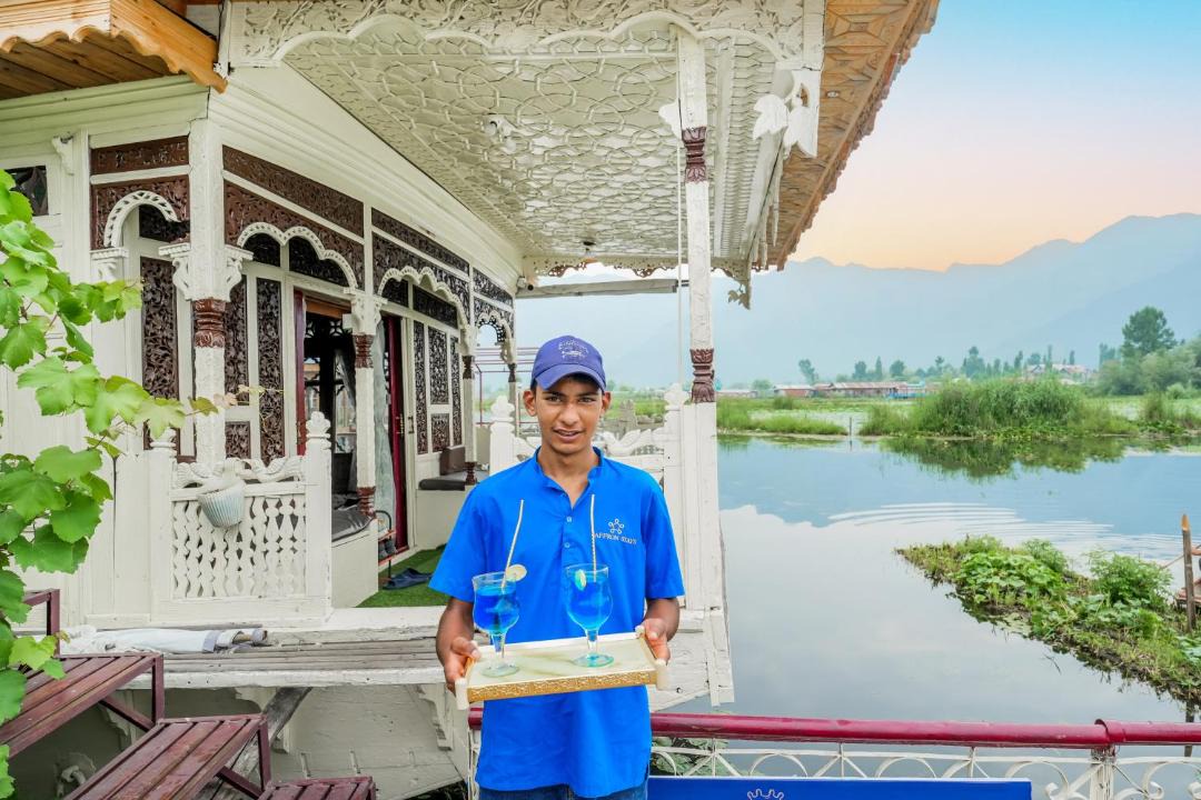Photo of Others in Dal Lake
