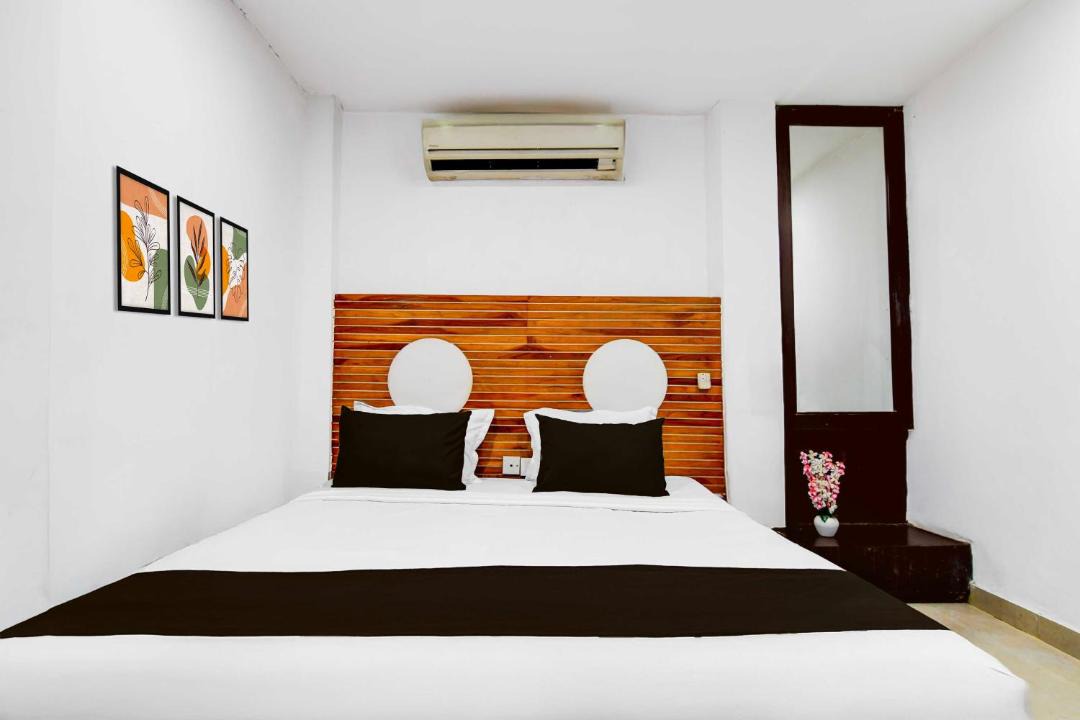 Photo of Bedroom in Ballygunge