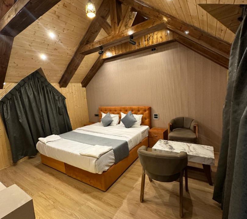 Photo of Bedroom in Srinagar