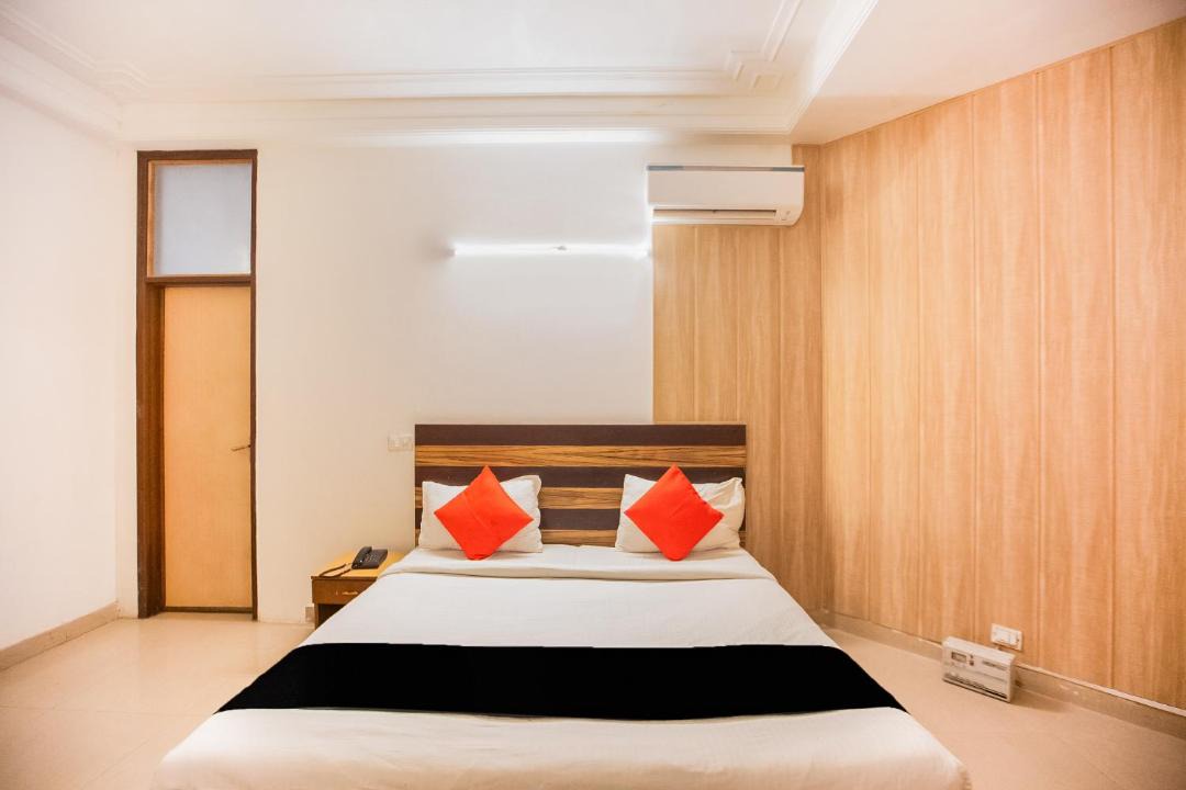 Photo of Bedroom in Kalkaji