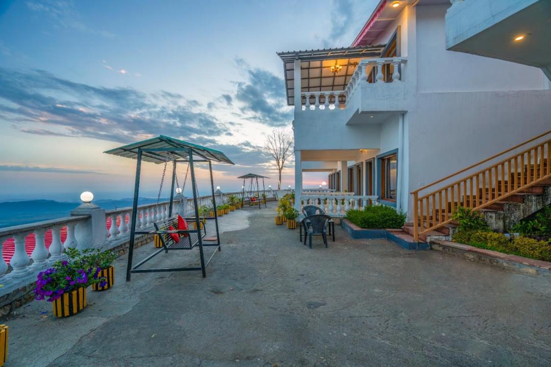 Photo of Patio Balcony in Jakh