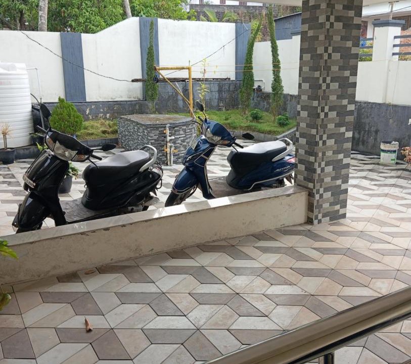 Photo of Others in Chirayinkil