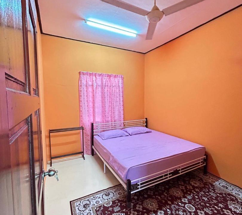 Photo of Bedroom in Kampung Bukit Tok Beng