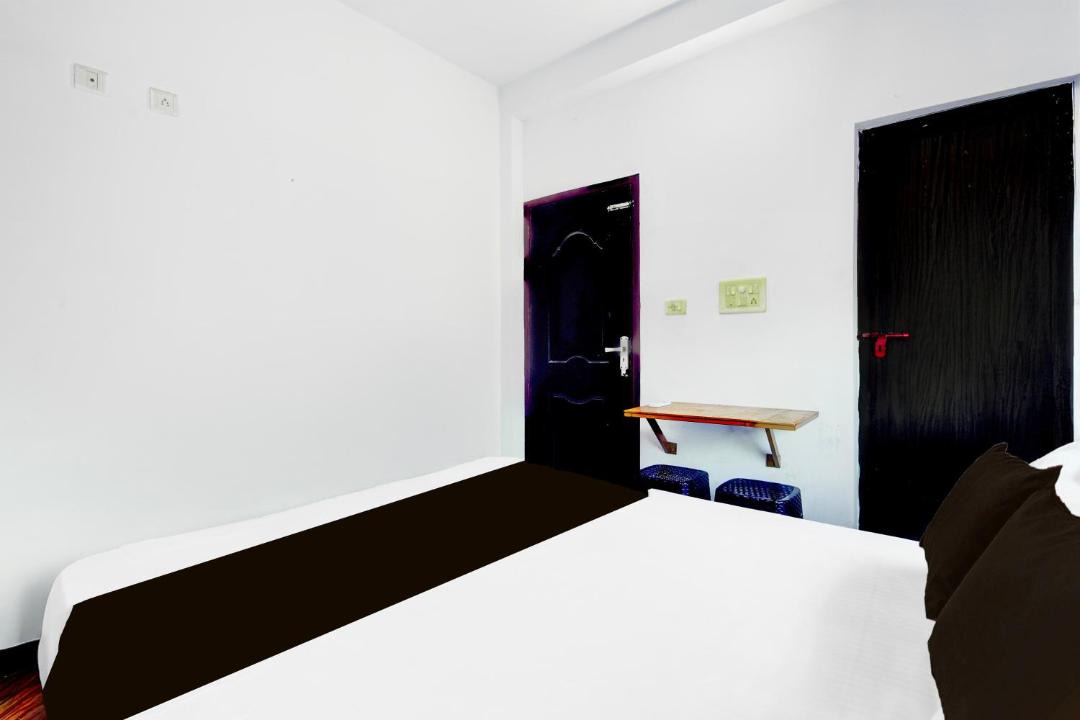 Photo of Bedroom in Mullurkara