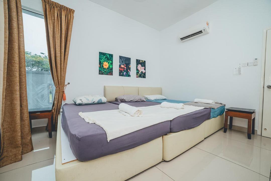 Photo of Bedroom in Bandar Penawar