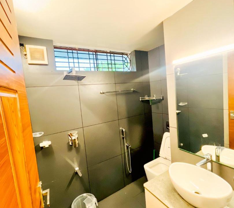 Photo of Bathroom in Thalassery
