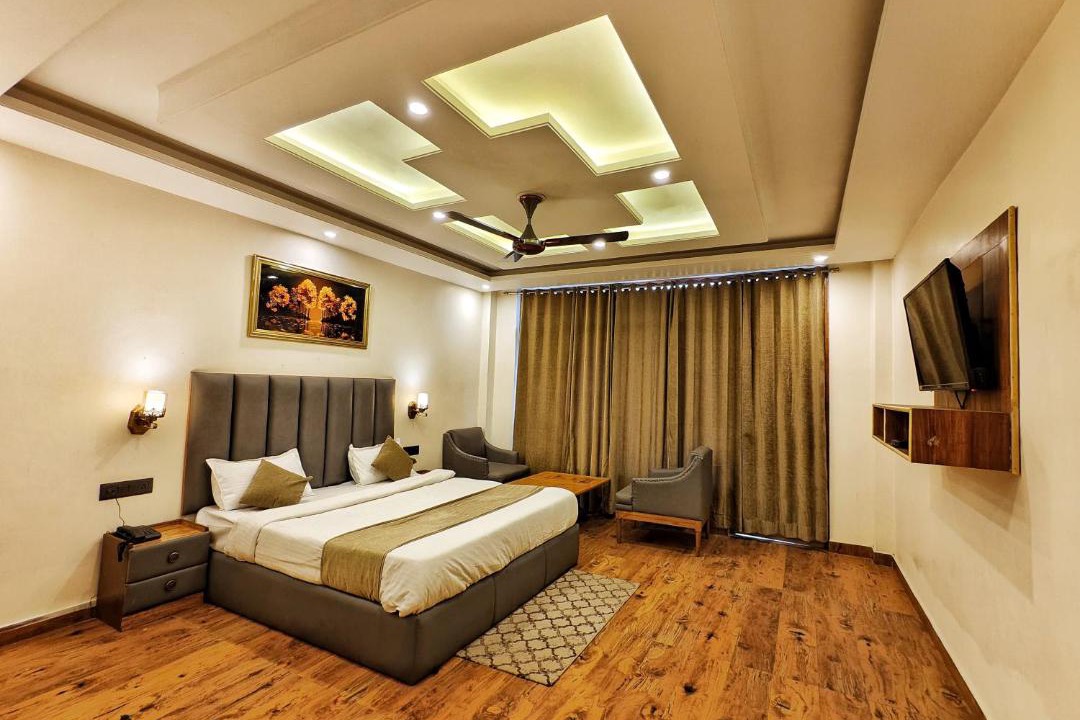 Photo of Bedroom in Jagatsukh