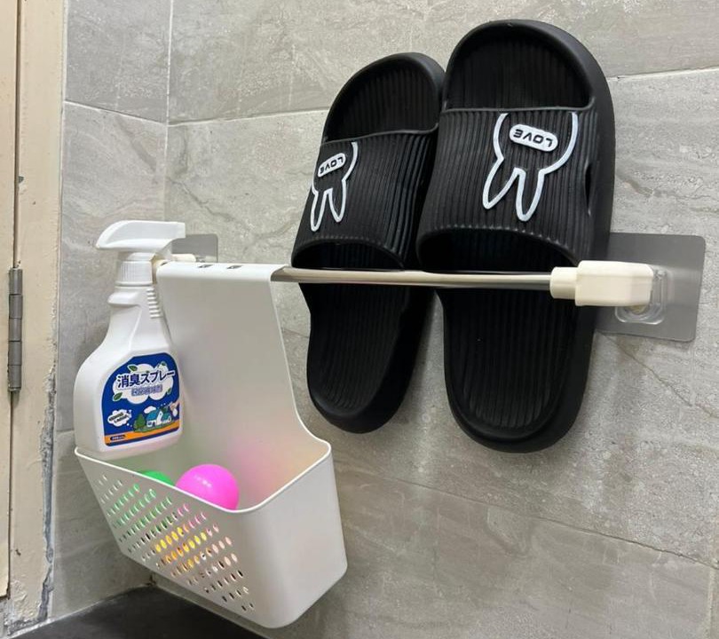 Photo of Bathroom in Central District