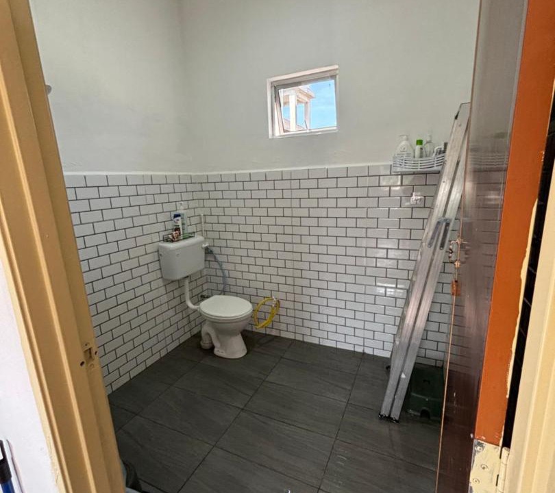 Photo of Bathroom in Kampung Sura