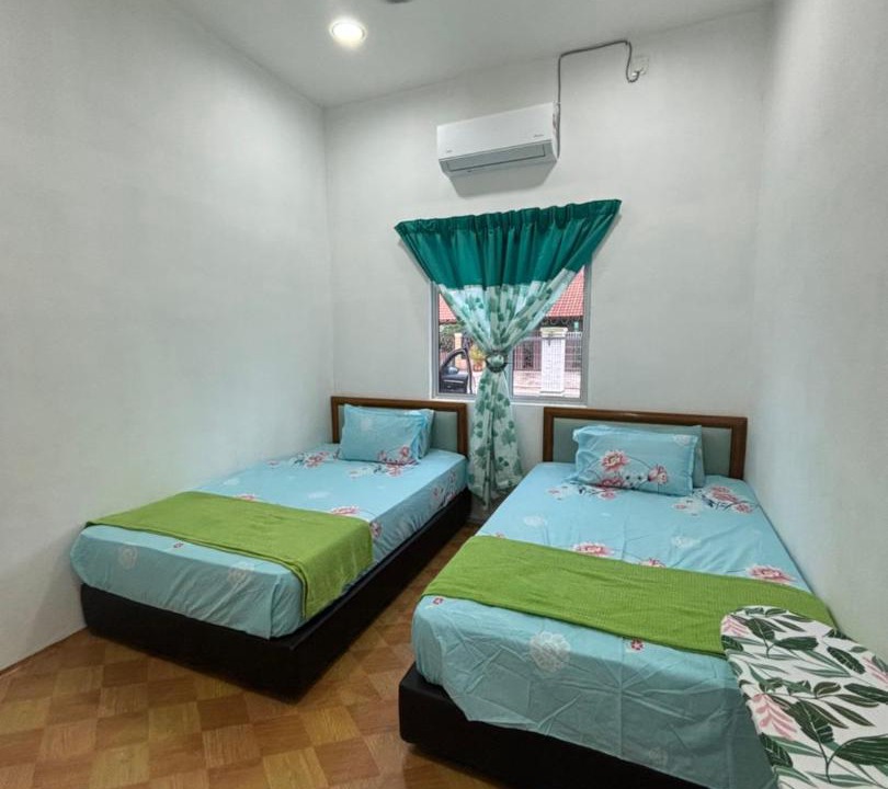 Photo of Bedroom in Kampung Sura