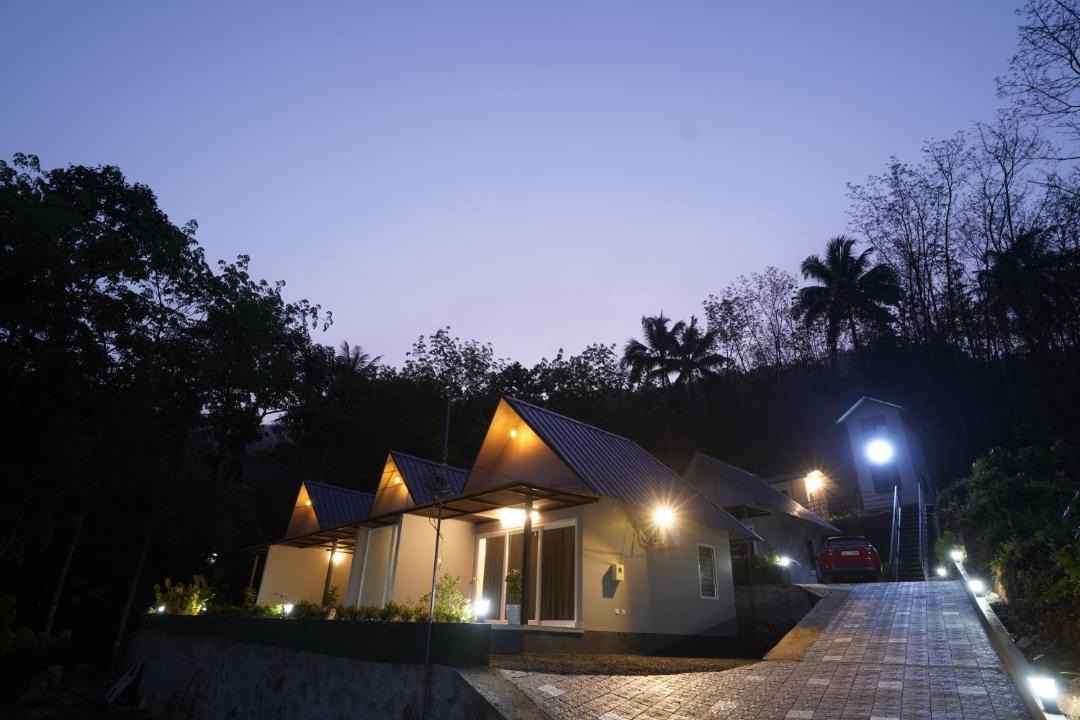 Photo of Others in Devikolam