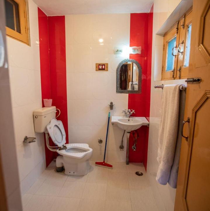 Photo of Bathroom in Nagin Bagh