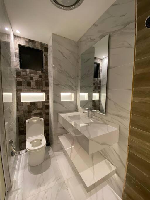 Photo of Bathroom in Batu Buruk