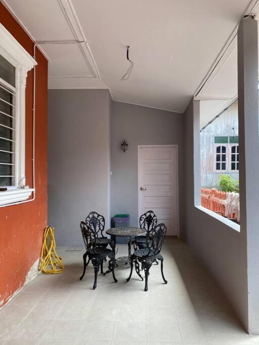 Photo of Patio Balcony in Batu Buruk
