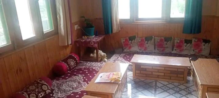 Photo of Others in Manali