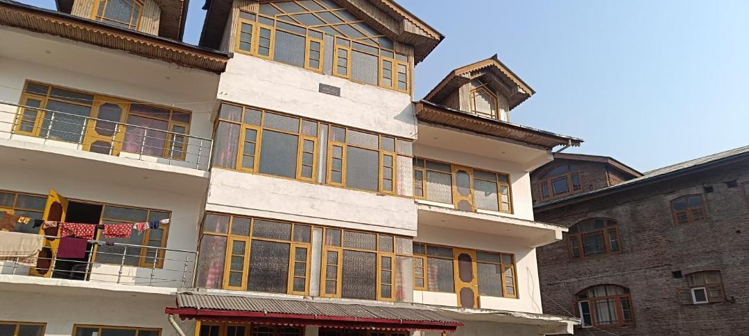 Photo of Others in Srinagar