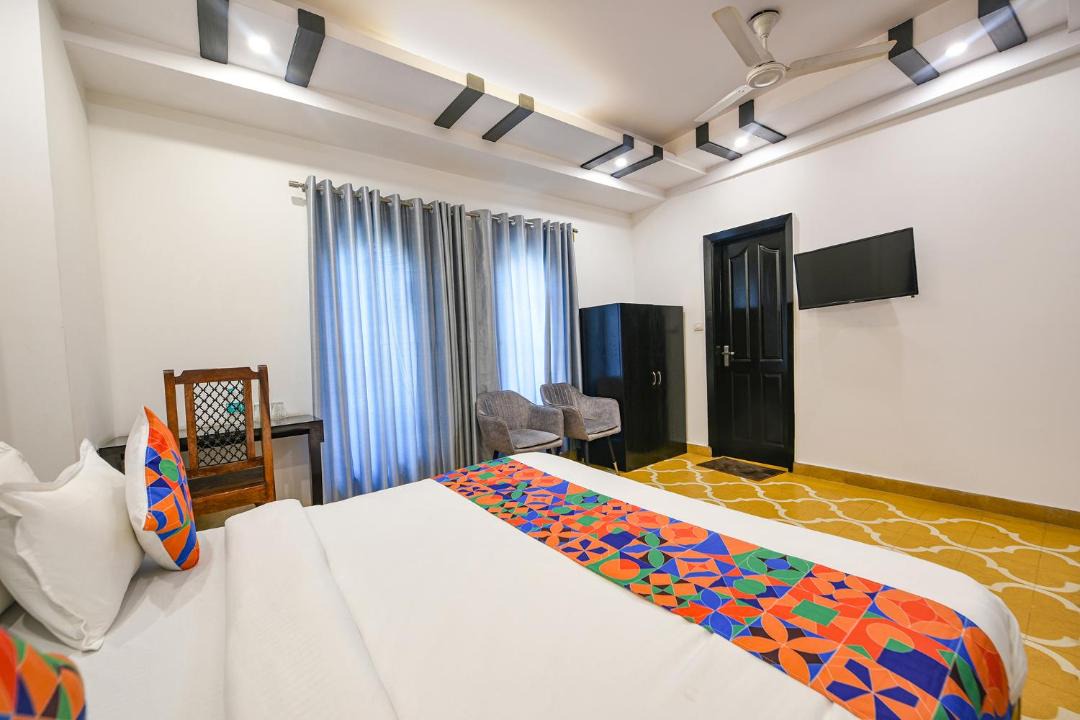 Photo of Bedroom in Kalkaji